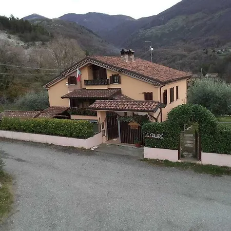 Bed & Breakfast Le Del Pollino 3*
